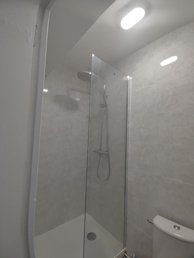 Hostel Reu-Nid Paříž Exteriér fotografie